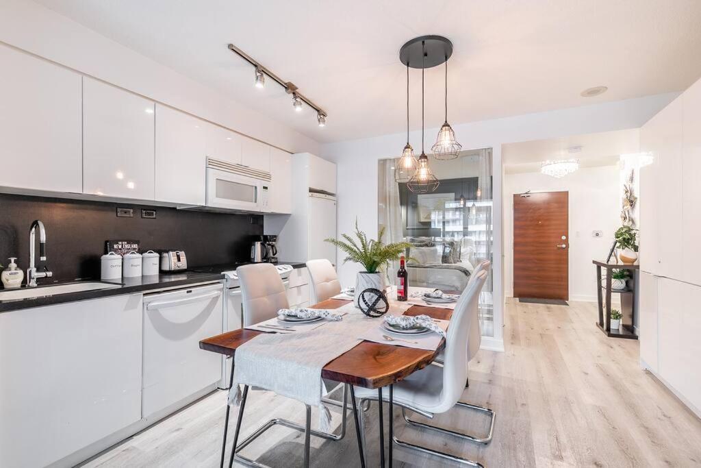 Luxury Suite Downtown Toronto Near Cn Tower 외부 사진
